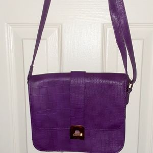 Blanco Crossbody Purse